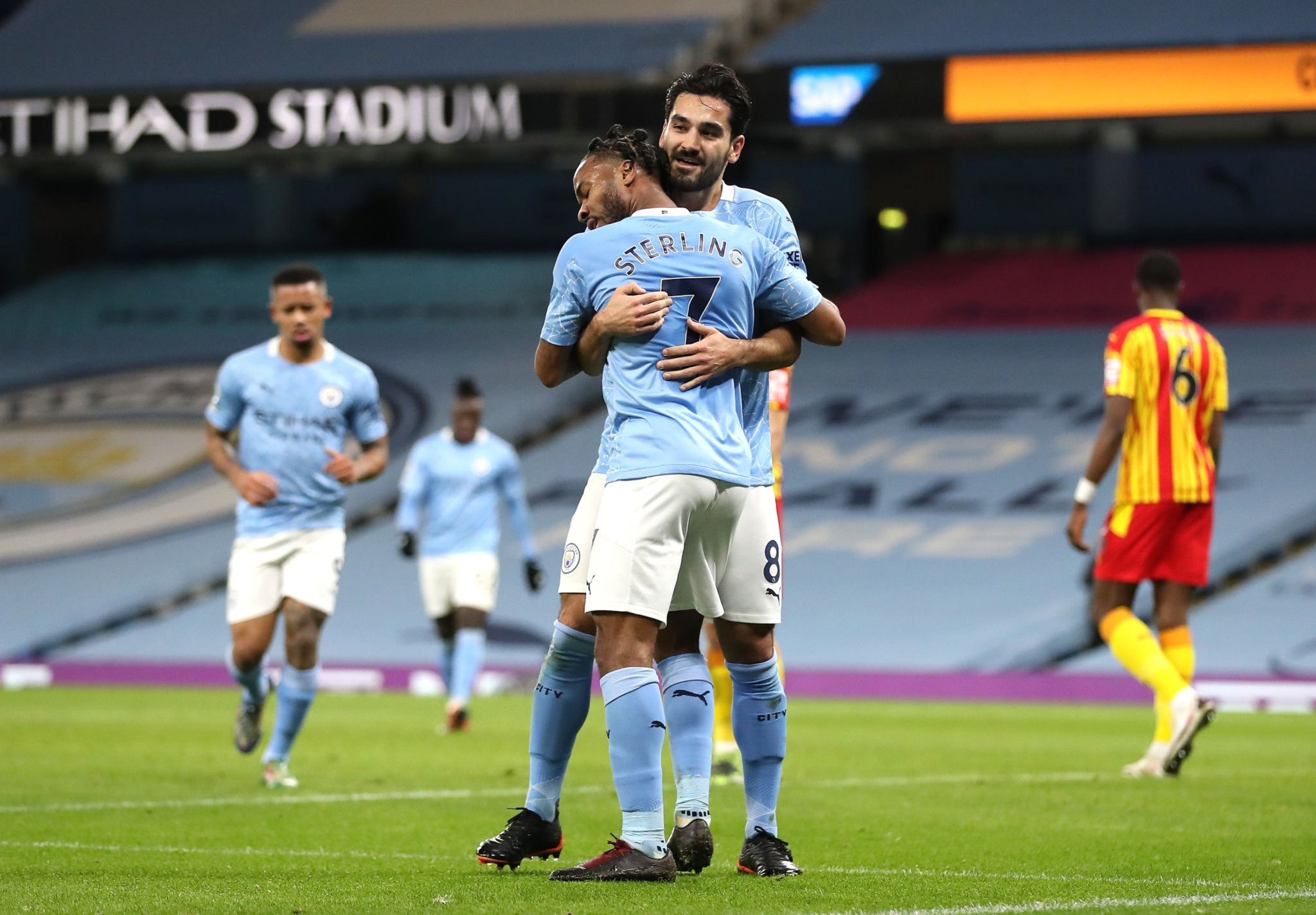 封锁对手 封锁对手